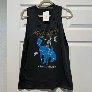 Cute oversized rodeo tee